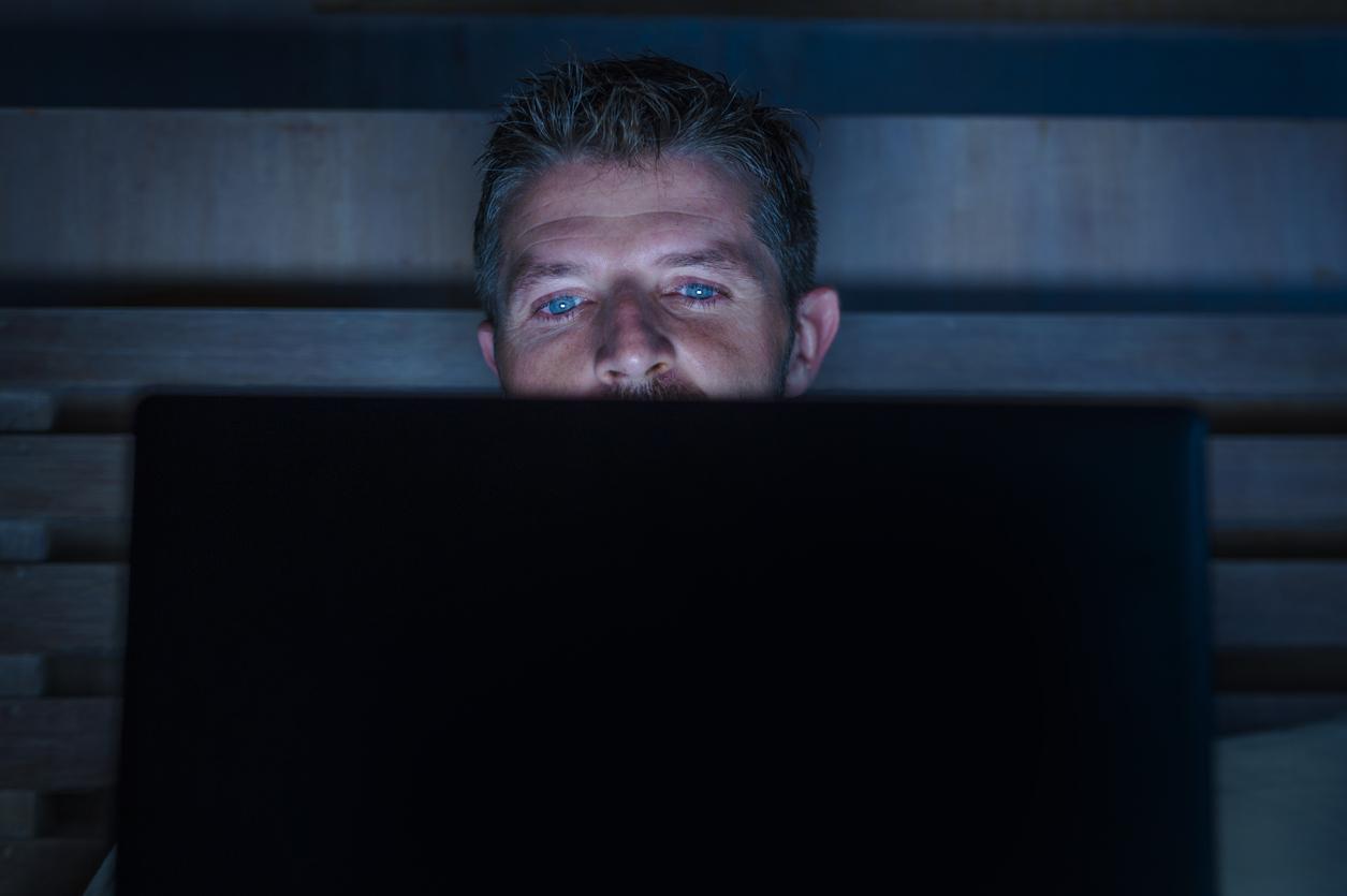 how to watch porn safely